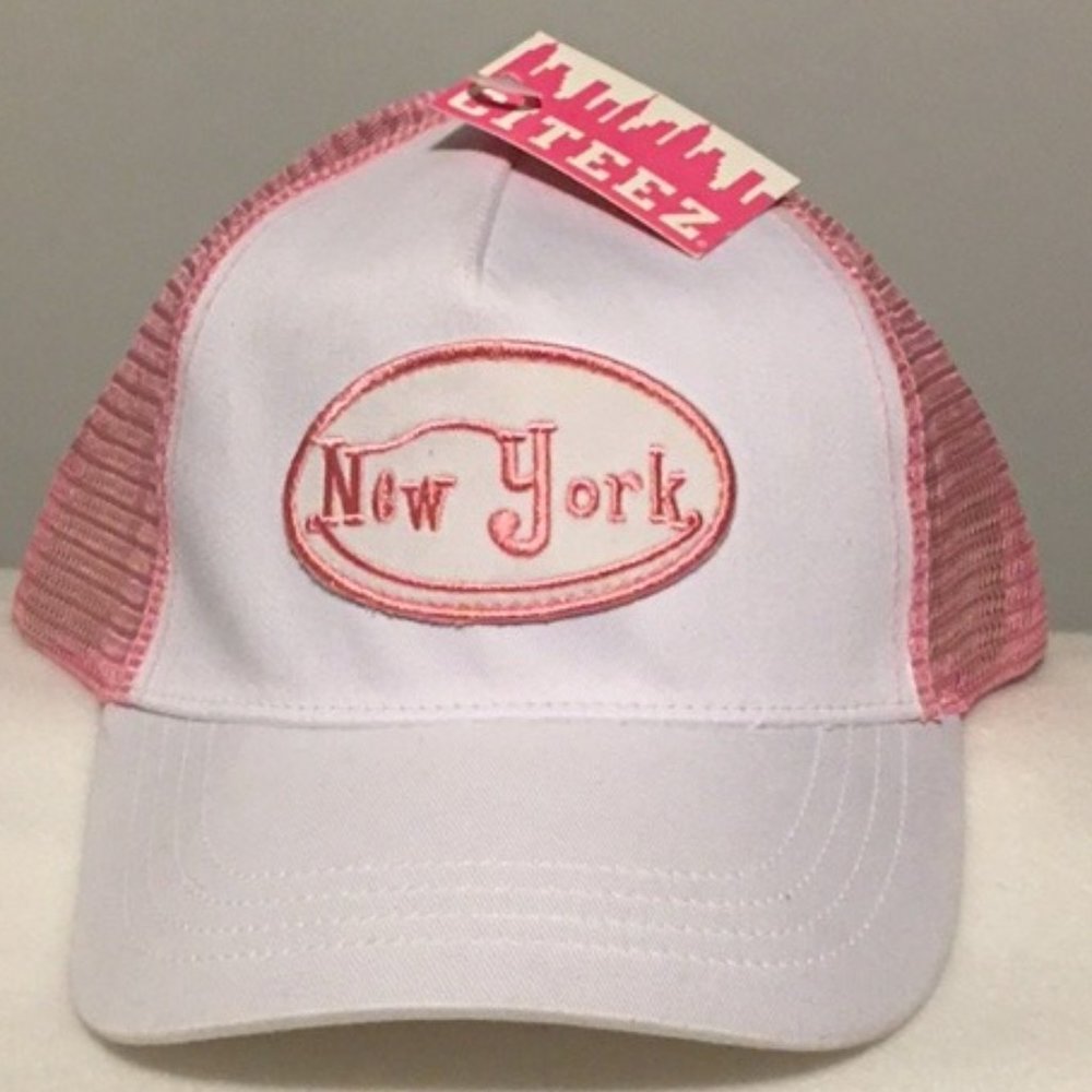 NWT White and Pink NEW YORK Trucker Cap